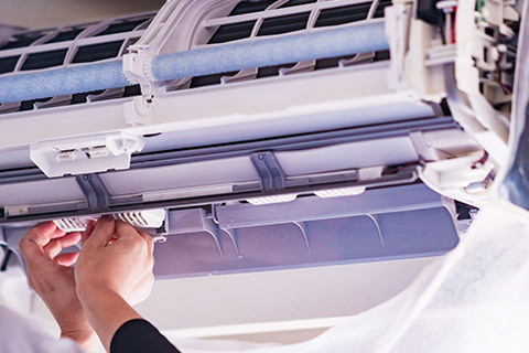 壁掛けお掃除機能付きタイプエアコン